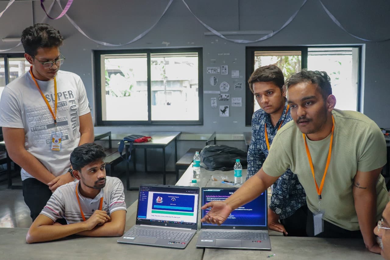 4d Devs Team at Hackathon